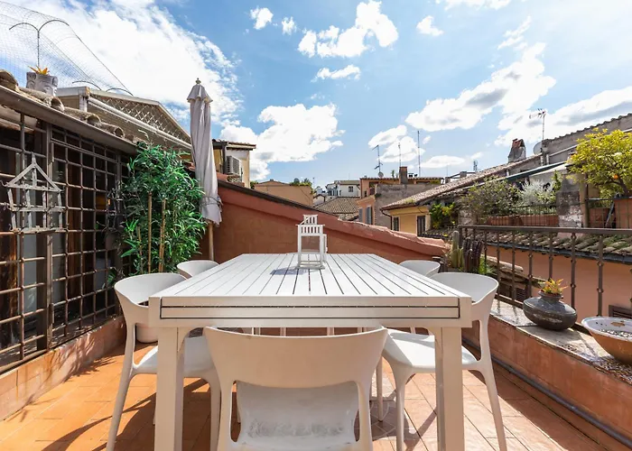 Navona Historic Lovely Terrace Apartment Rome